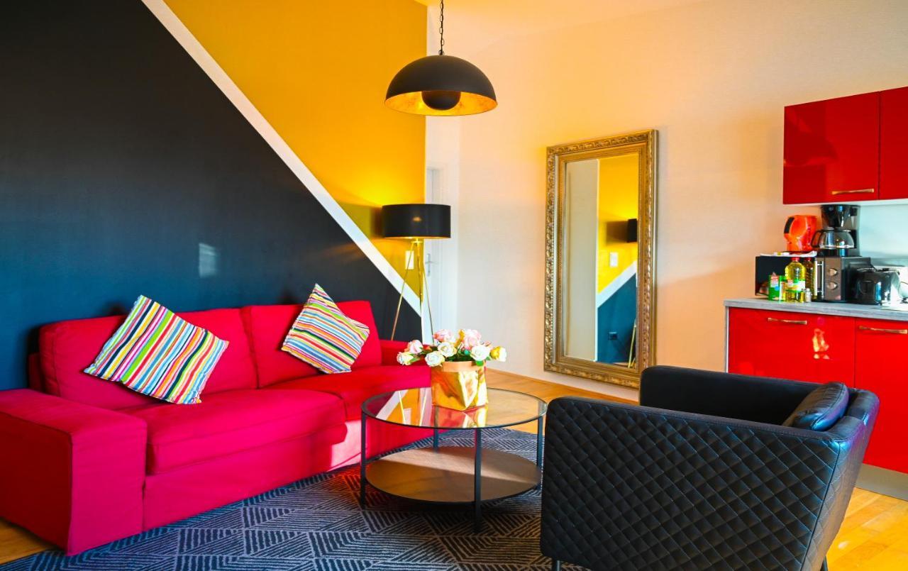Modern Suite Naschmarkt Viena Exterior foto
